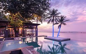 Lub D Koh Samui Chaweng Beach - Beachfront & Vibrant Social Vibe